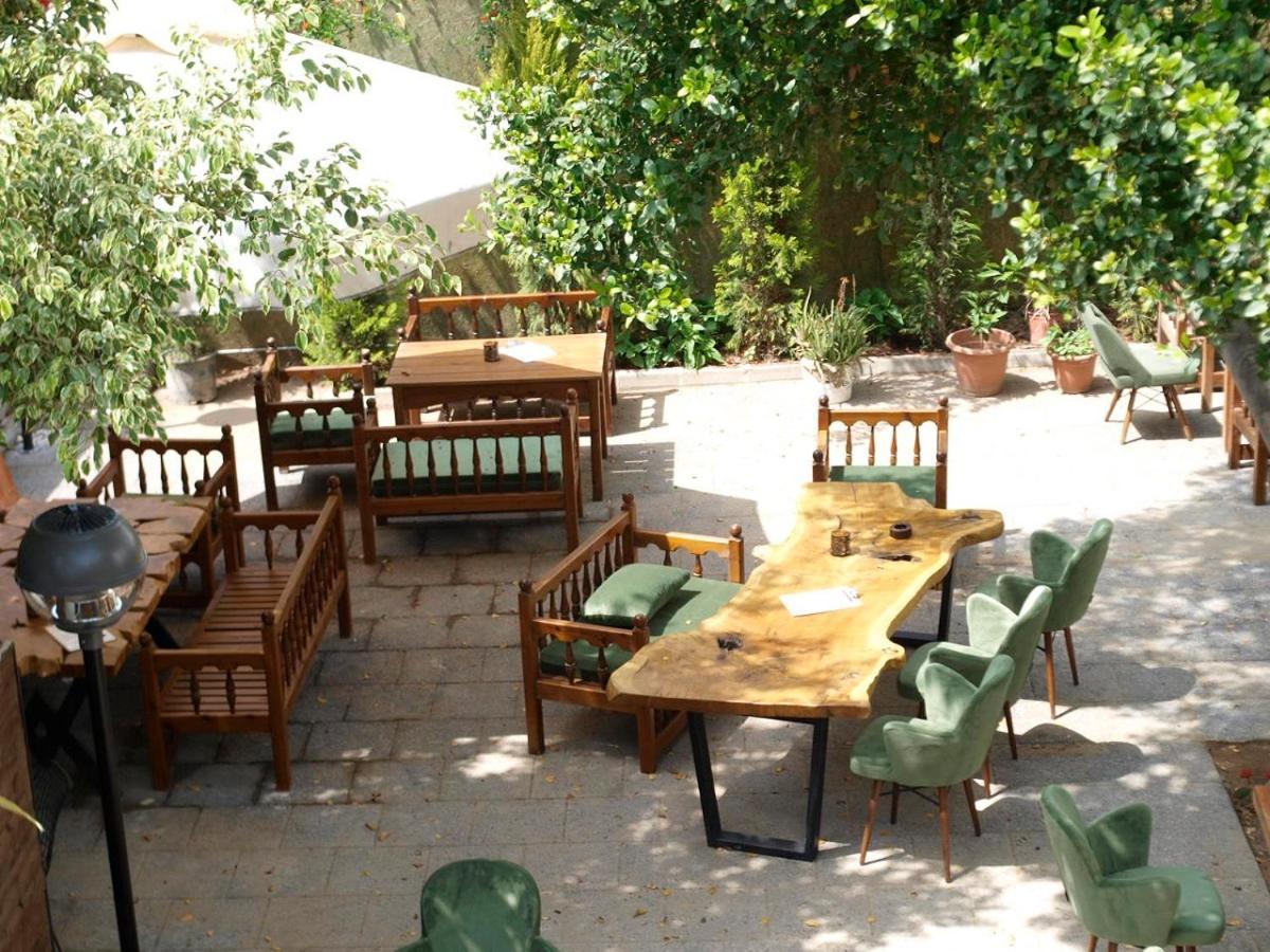 Avenue Hotel كيرينيا المظهر الخارجي الصورة