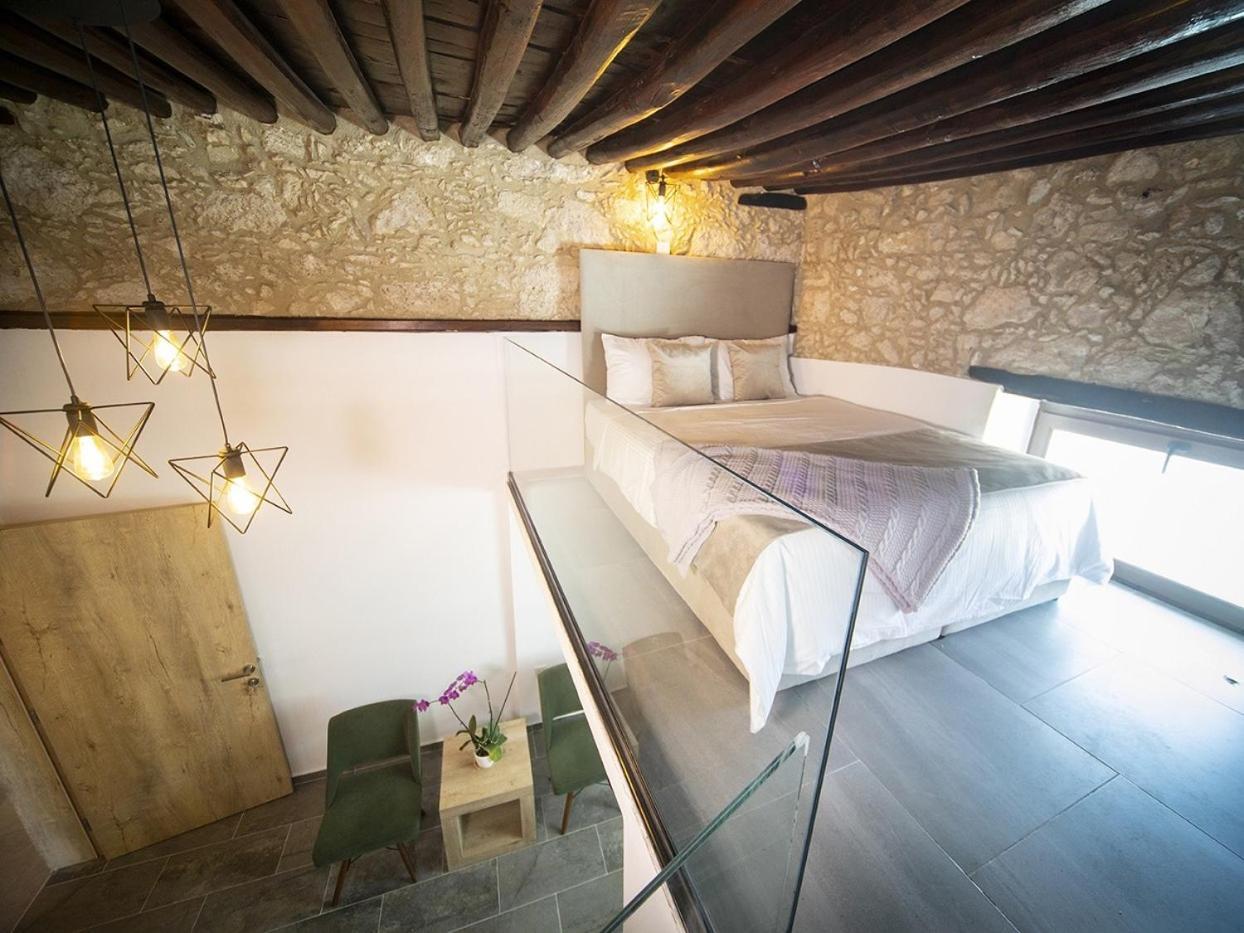 Avenue Hotel كيرينيا الغرفة الصورة